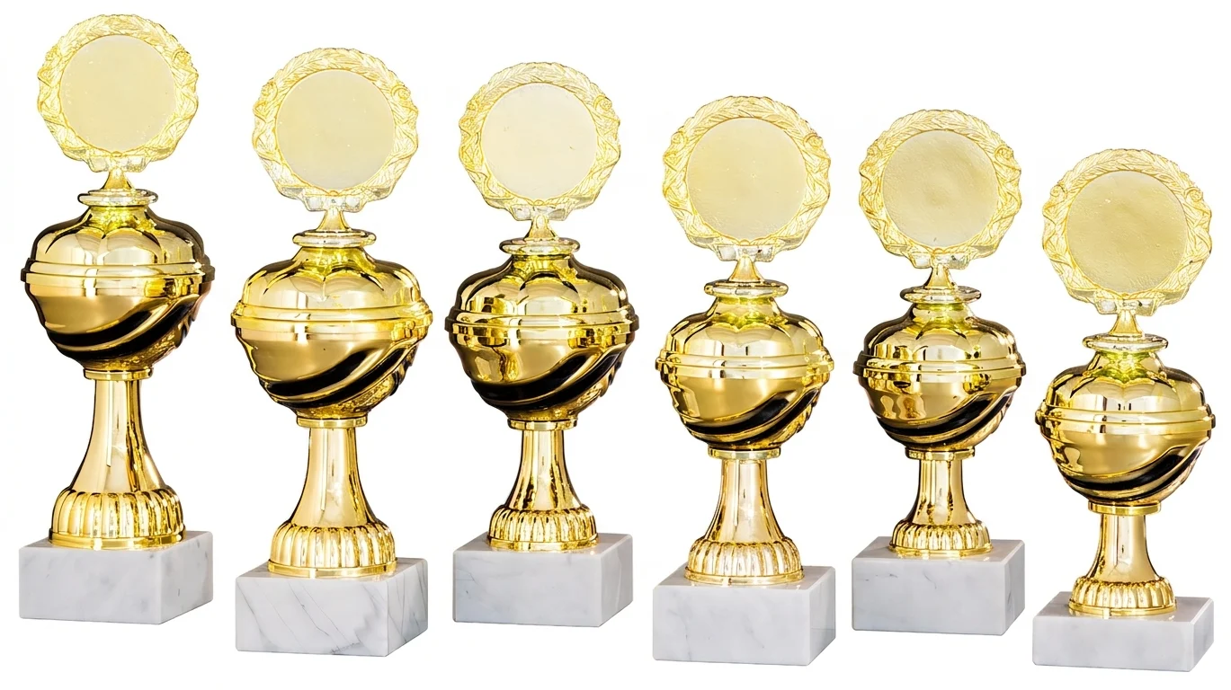 Pokal Isidore 21,8 cm Gold-Schwarz
