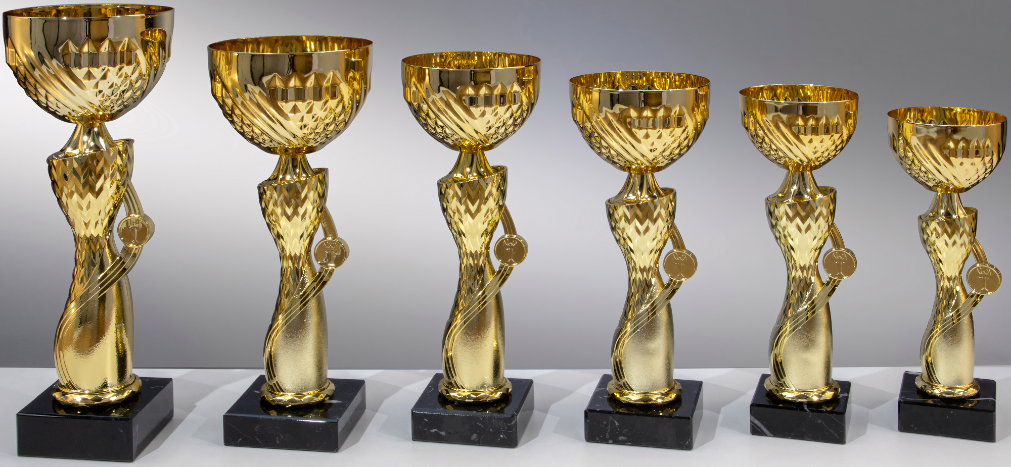 Pokal Melanie 29 cm Gold